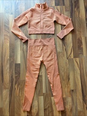 Bella Movement 2-pieces High-Waist Leggings & Crop Zip Jacket - Dusty Coral
